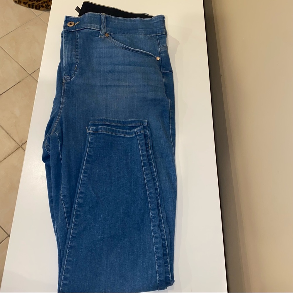 Torrid Bombshell Skinny Jeans Size 22R